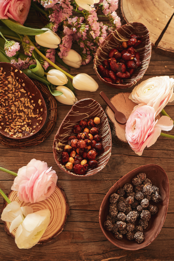 UOVO META CON FRUTTA SECCA CARAMELLATA-mandc-01