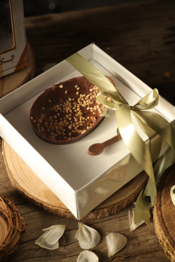 UOVO META CON FRUTTA SECCA CARAMELLATA-mandc-01